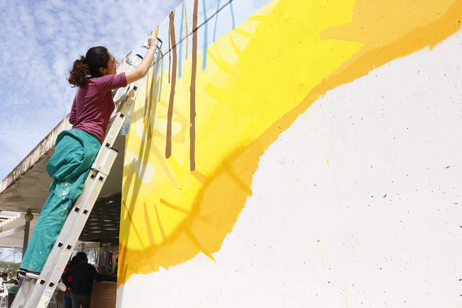Acción: Pintura Mural VIAJANDO EL PARAÍSO: UPO. I Edición Arte y Compromiso. Experiencias para el Cambio Social"